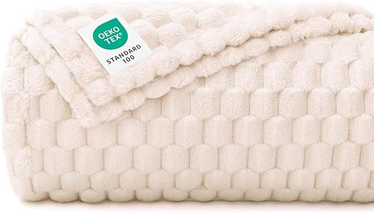 Luciphia Soft 300GSM Fleece Pet Blanket for Small Medium Large Dogs Washable 3D Textured Flannel Cat Puppy Decorative Furniture Protector Throw Durable White, L(41''x31'')