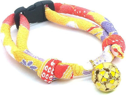 PetSoKoo Four-Leaf Clover Cat Collar with Bell Breakaway Buckle. Japanese Chirimen,Cute Kitten Collar for Girl Boy Cat