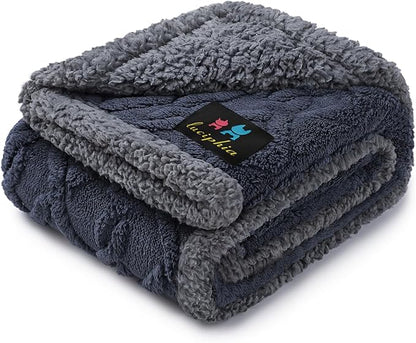 Luciphia Waterproof Pet Blanket, Liquid Pee Proof Dog Blankets for Sofa Bed Couch, Reversible Sherpa Fleece Furniture Protector Cover for Small Medium Large Dogs Cats,Dark Grey Medium（57" x 40"）