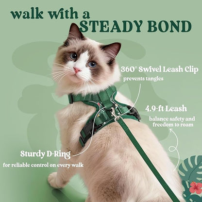 rabbitgoo Cat Harness and Leash for Walking, Escape Proof Soft Adjustable Vest Harnesses for Cats, Easy Control Breathable Reflective Strips Jacket,Rainforest Green,S