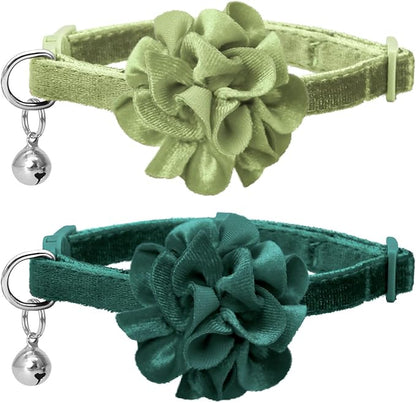 azuza 2 Pack Cat Collar Floral with Bell and Removable Flower Bowtie Breakaway Adjustable Velvet Fabric Cat Collar for Pets Festival Gift and Daily Decoration, Dark Green & Light Green