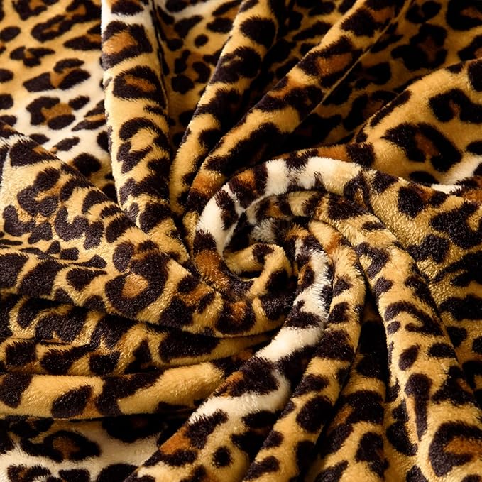Bnuitland Leopard Print Flannel Blanket, Large Size 108x90 Inches with Storage Pouch for Bed Couch Travel, 300 GSM Double Sided Cheetah Print Super Soft Fuzzy Fluffy Fleece Blanket for Adults