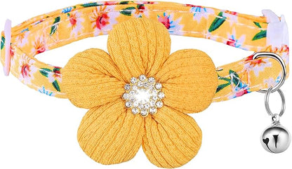 Cat Collar, HYQHYX Breakaway Kitten Collar with Flower,Rhinestone Kitty Collar with Bell, Floral Pet Collar with Safety Buckle for Cats and Puppy Dog