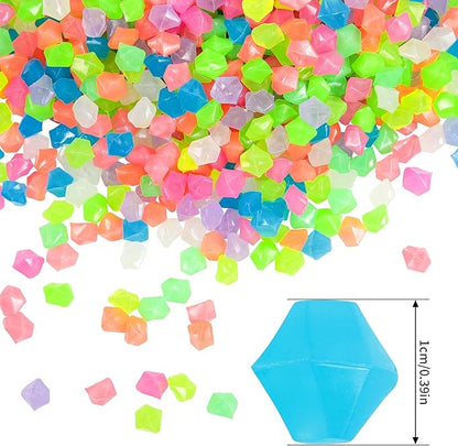 OSOPOLA 750 PCS Glow in The Dark Rocks - Mixed Color Fish Tank Decorations Diamond-Shaped Pebbles Rocks for Aquarium Glowing Rocks Accessories FD05MX750C